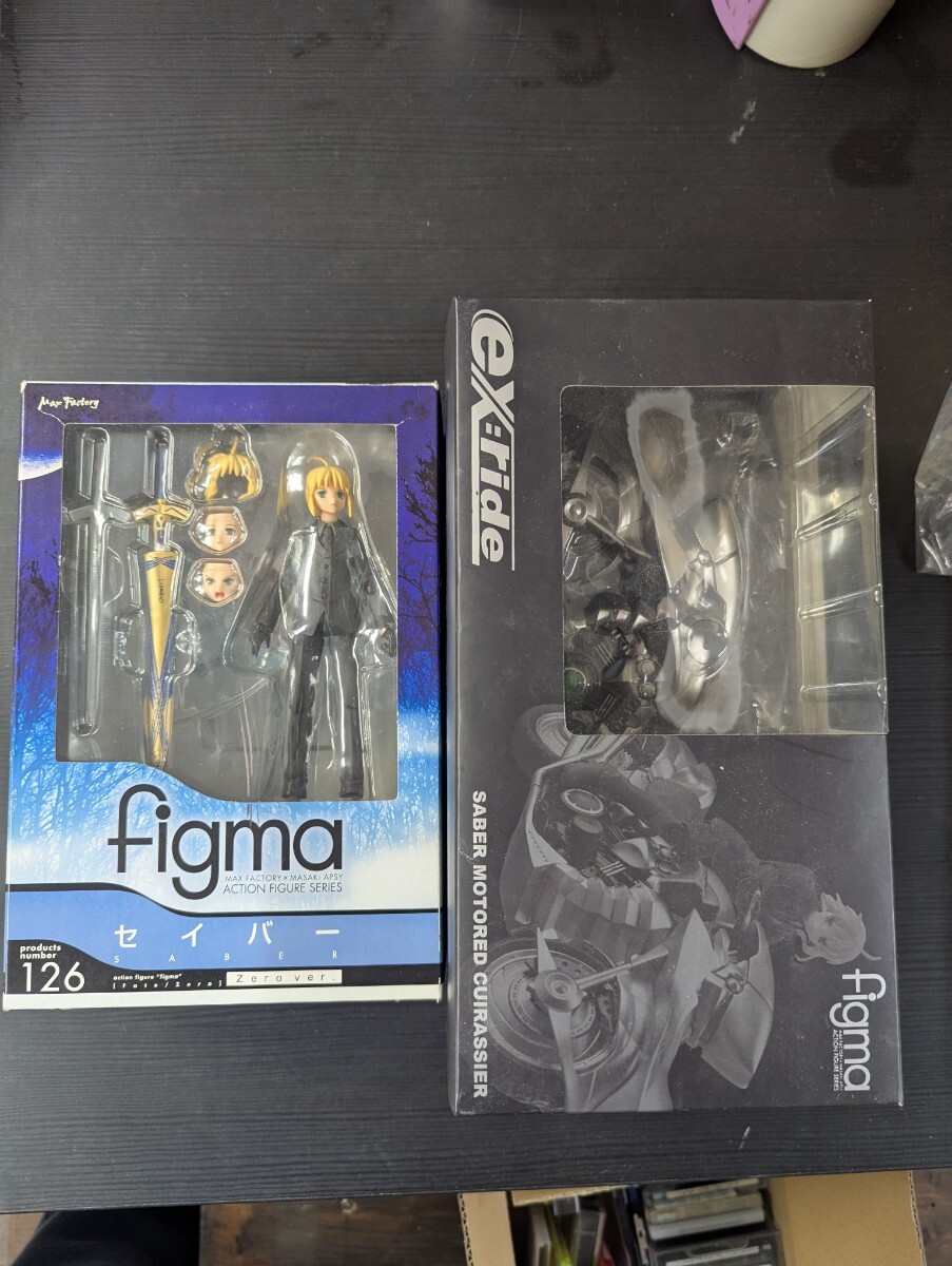figma　セイバーZero verとex:ride セイバー・モータード・キュイラッシェ