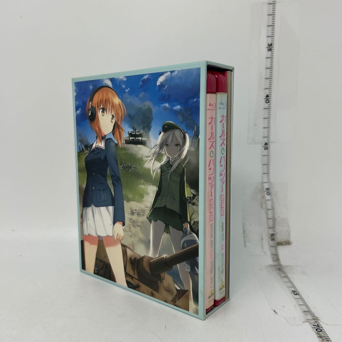 中古　ガールズ＆パンツァー　劇場版　特装限定版　ブルーレイディスク　Blu-ray 83216230