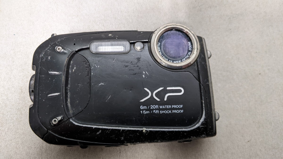 H5200 FUJIFILM FinePix XP60 コンパクトカデジタルメラ /富士フィルム/ファインピクス 簡易動作確認OK 動作品 現状品 送料無料