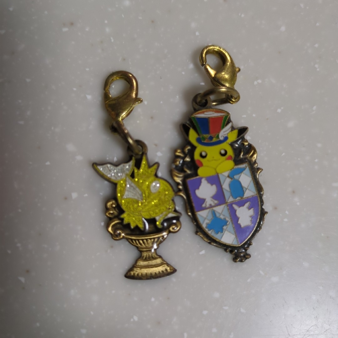 ポケモンチャーム没有明显的损伤或污渍