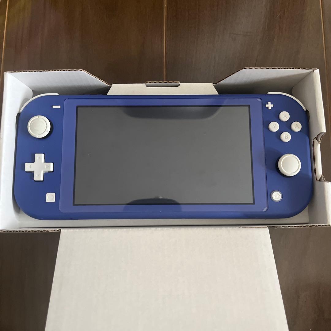 Nintendo Switch Lite ブルー 本体　中古 （おまけ付き）