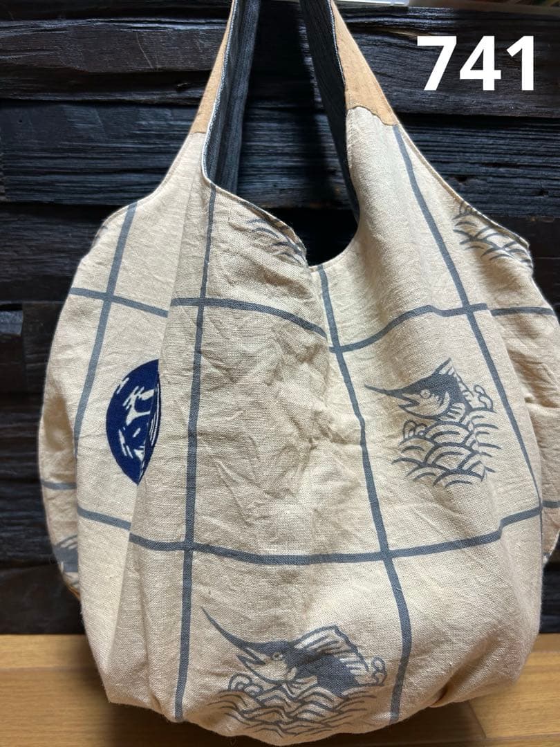 エコバッグ　ハンドメイド（741）