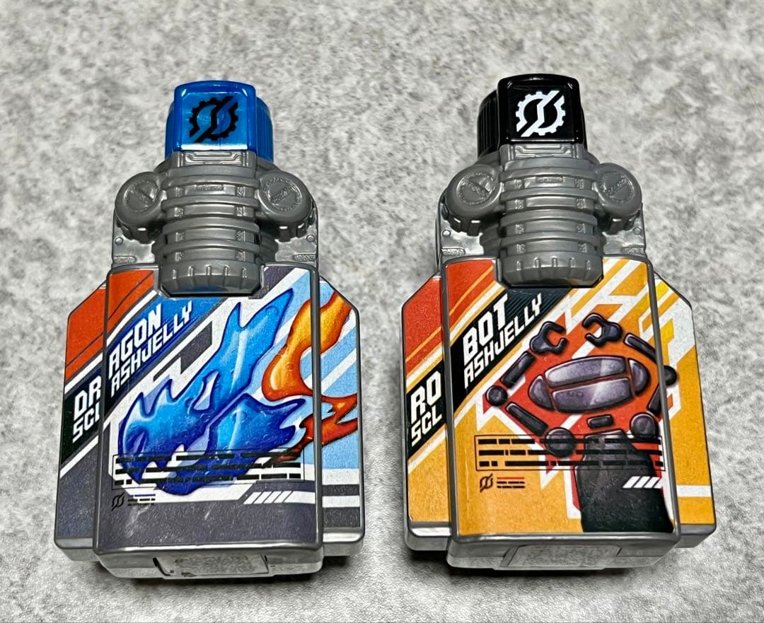 仮面ライダービルド　ドラゴンスクラッシュゼリー & ロボットスクラッシュゼリーBANDAI;有些许损伤或污渍