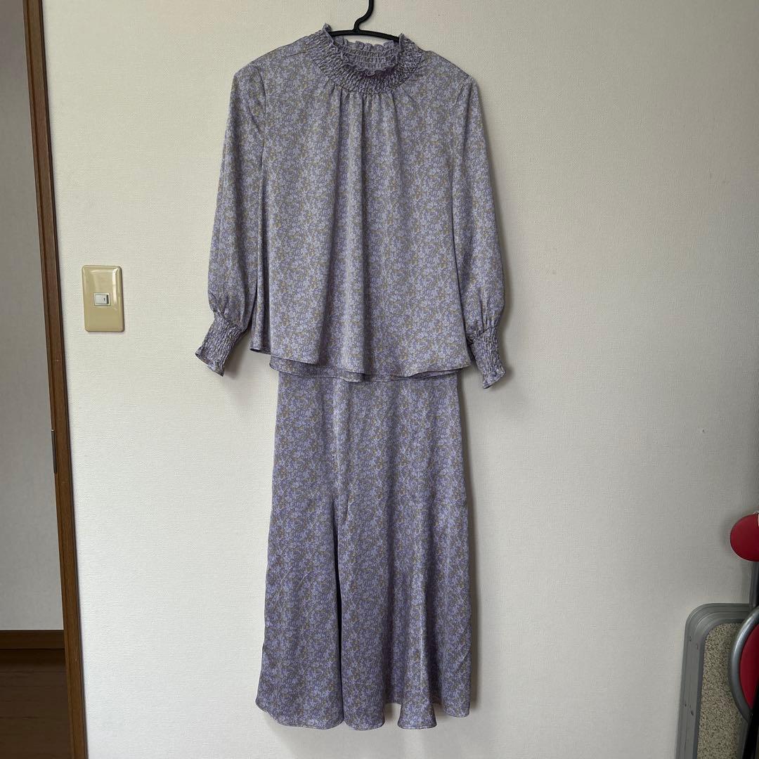 SNIDEL セットアップ 花柄　スナイデル　ブラウス　スカート