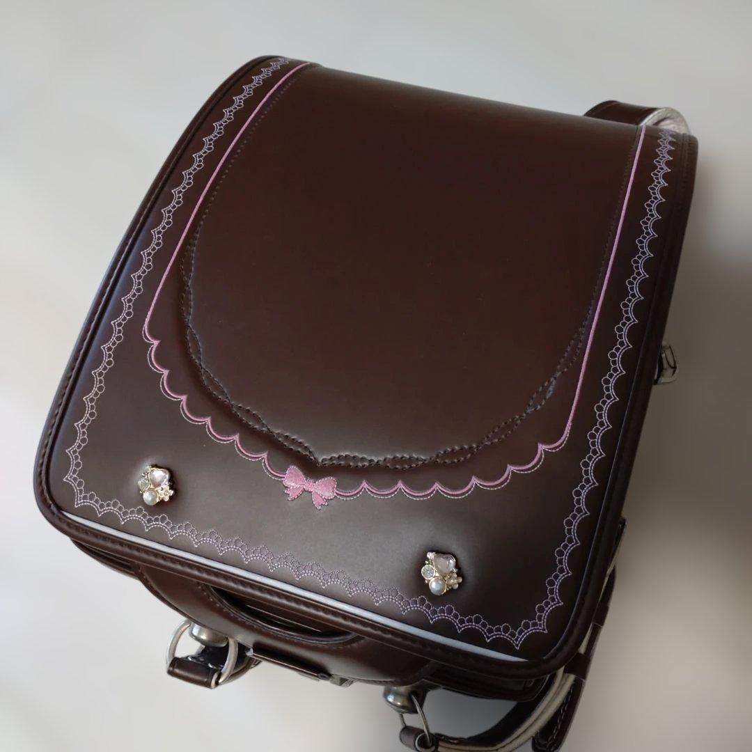 ブラウン ランドセル リボン刺繍付き有损伤或污渍